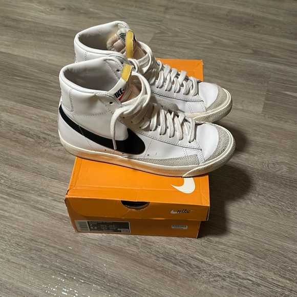 Nike Shoes - Nike Blazer Mid ‘77 Vintage Shoes
